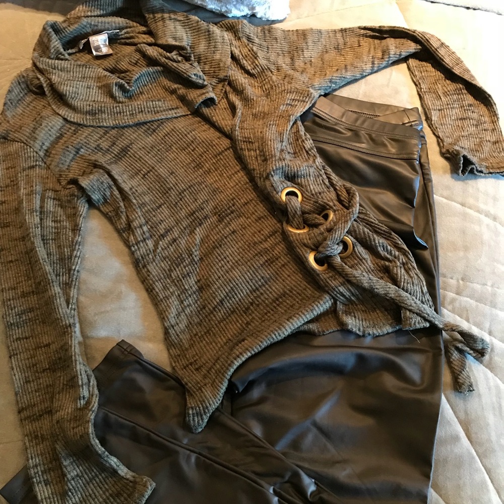 Super Cute Cowl Neck Top w/lacing detail on side